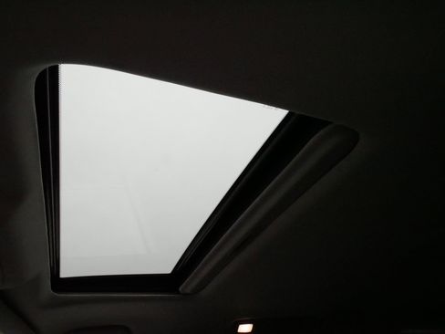 Used 2024 INFINITI QX80 Luxe image 32