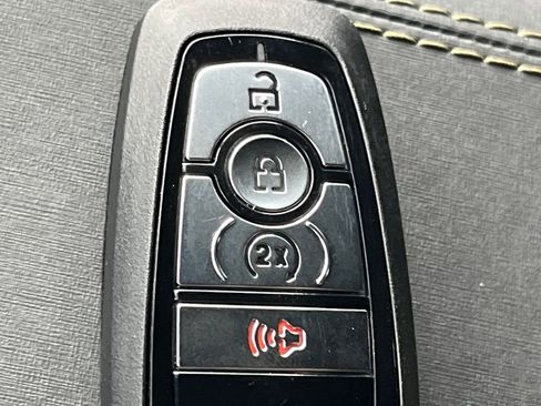 New 2025 Ford Bronco Badlands w/ Sasquatch Package image 18