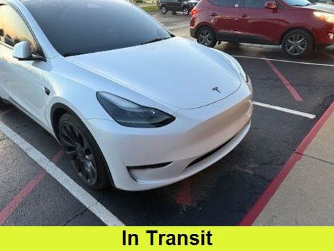 Used 2022 Tesla Model Y Performance AWD/4WD image 1