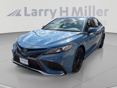 Used 2024 Toyota Camry XSE FWD image 1