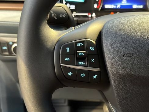 Used 2024 Ford Maverick Lariat AWD/4WD image 24