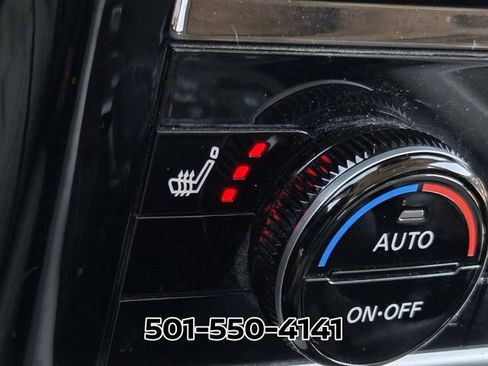 Used 2021 Nissan Rogue SL w/ Premium Package image 24