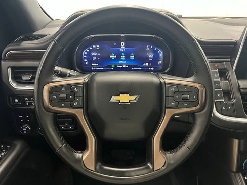 Used 2024 Chevrolet Suburban High Country image 15