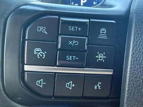 Used 2025 Ford F150 Raptor image 23