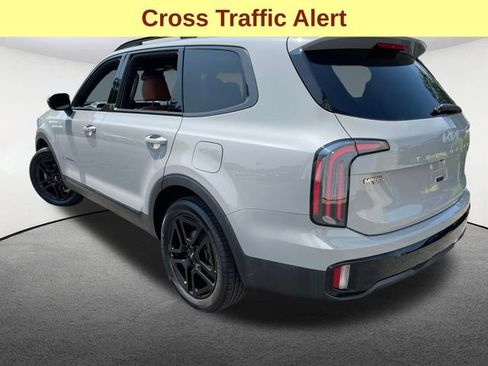 Used 2024 Kia Telluride EX X-Line image 11