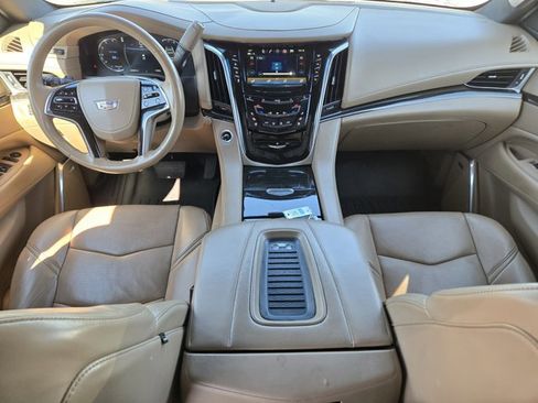 Used 2019 Cadillac Escalade Platinum image 20