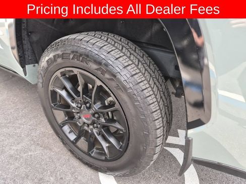 Used 2025 Toyota Sequoia Platinum AWD/4WD image 15