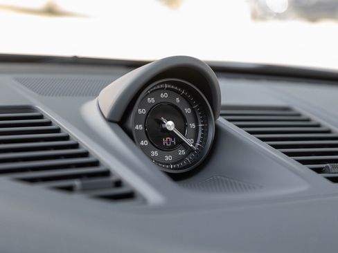 New 2026 Porsche 911 Carrera 4S image 24