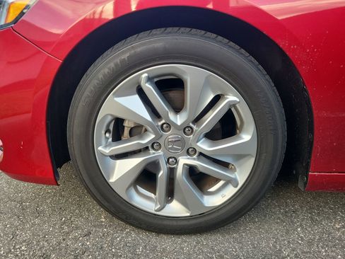 Certified 2020 Honda Accord LX image 11