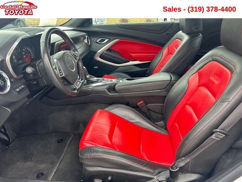 Used 2016 Chevrolet Camaro SS image 11