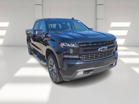 Used 2020 Chevrolet Silverado 1500 RST image 3
