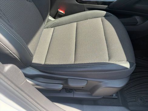 Used 2023 Buick Envision Preferred AWD/4WD image 35