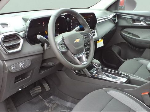 New 2026 Chevrolet TrailBlazer LT w/ Convenience Package image 6