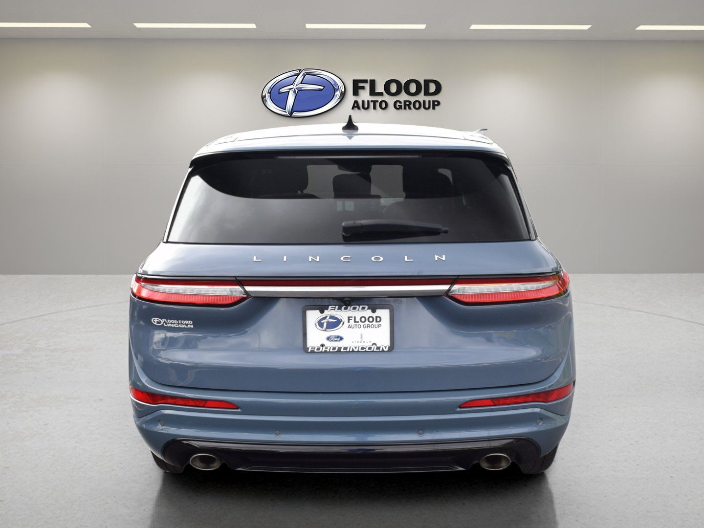 Used 2024 Lincoln Corsair AWD w/ Equipment Group 101A image 5