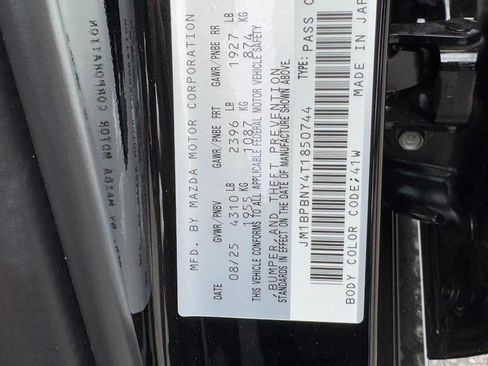 New 2026 MAZDA MAZDA3 Hatchback w/Premium Plus Pkg image 16