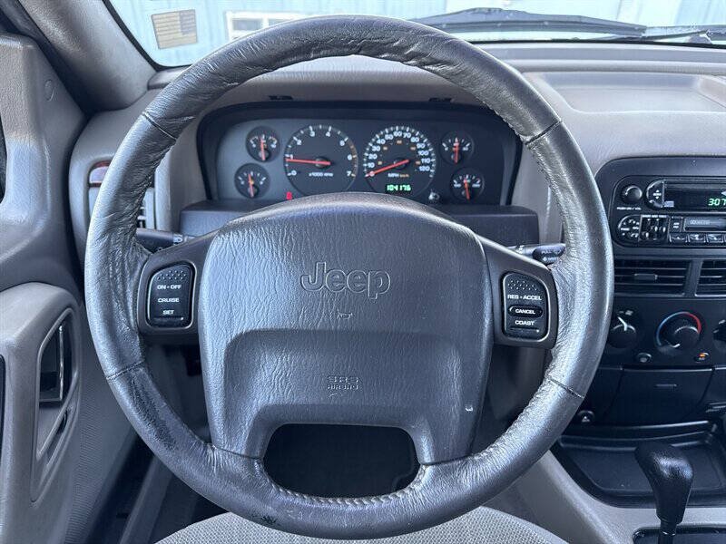 Used 2000 Jeep Grand Cherokee Laredo AWD/4WD image 22