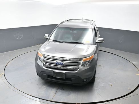 Used 2012 Ford Explorer Limited image 16