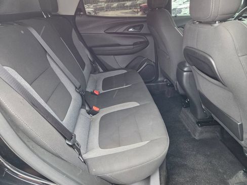 Used 2023 Chevrolet TrailBlazer LT FWD image 14