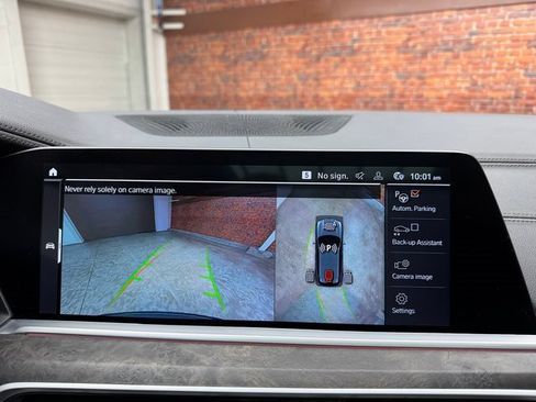 Used 2022 BMW X5 xDrive40i w/ Parking Assistance Package image 21