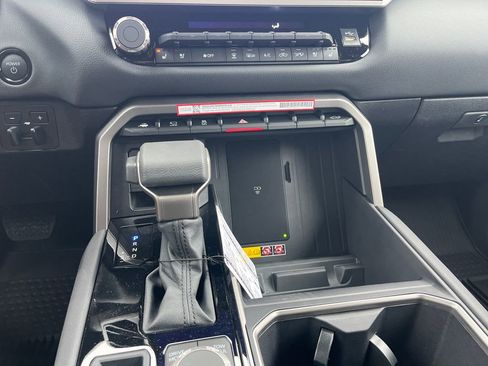 New 2026 Toyota Tundra Limited image 17