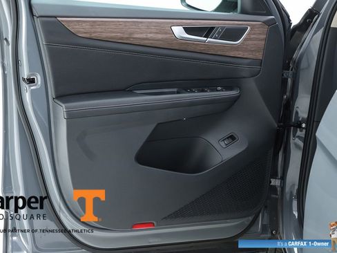 Used 2025 Volkswagen Atlas SEL image 58