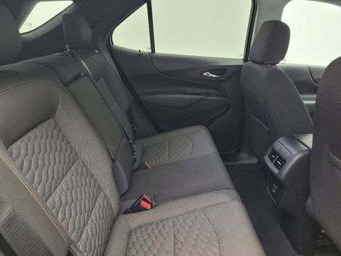 Used 2020 Chevrolet Equinox LT image 19