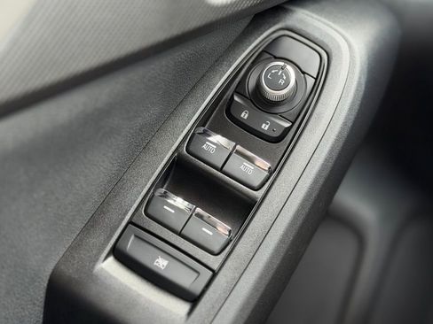 Used 2025 Subaru Crosstrek 2.5i Limited image 20