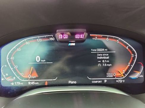 Used 2022 BMW 740i w/ M Sport Package image 37