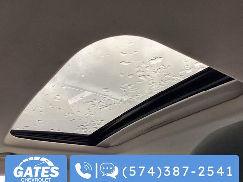 Used 2020 Ford Fusion SE image 4