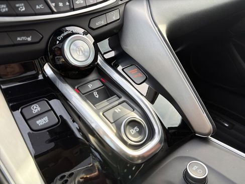 Certified 2025 Acura TLX w/Technology Package image 26