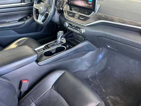 Certified 2023 Nissan Altima 2.5 SL FWD image 15
