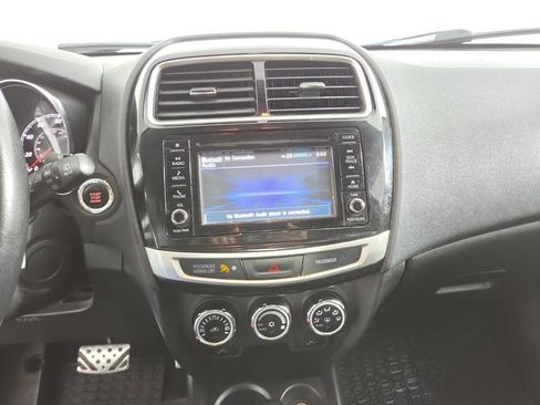 Used 2017 Mitsubishi Outlander Sport SEL AWD/4WD image 24