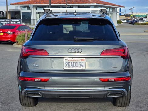 Used 2023 Audi Q5 e Premium w/ Convenience Package AWD/4WD image 36