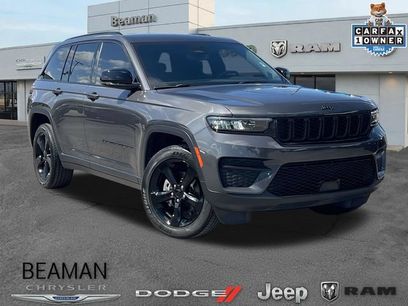 Used 2022 Jeep Grand Cherokee Altitude