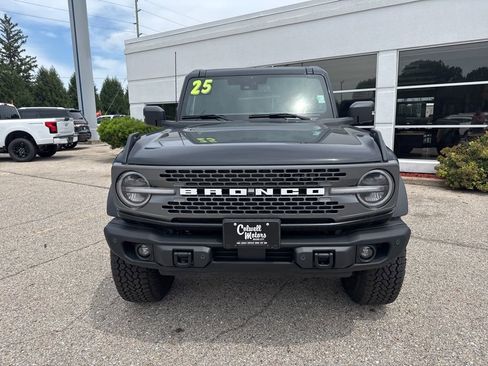 New 2025 Ford Bronco Badlands AWD/4WD image 5