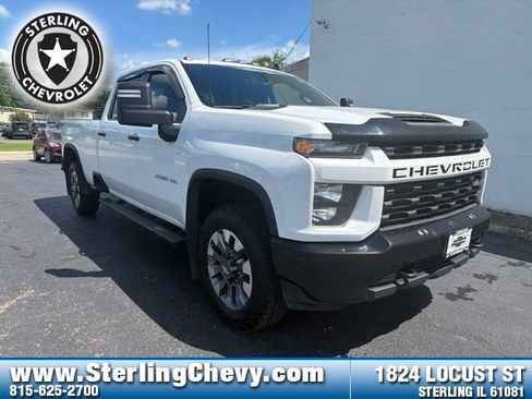 Used 2021 Chevrolet Silverado 2500 Custom w/ Custom Value Package AWD/4WD image 1
