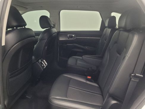 Used 2021 Kia Sorento SX AWD/4WD image 18