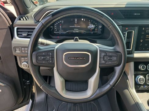 Used 2023 GMC Yukon XL Denali w/ Denali Reserve Package AWD/4WD image 22