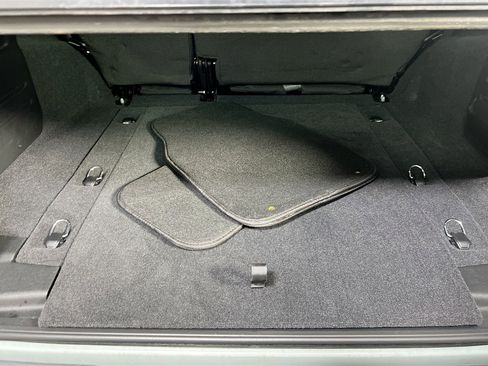 Used 2023 Jeep Wrangler Sport S image 24