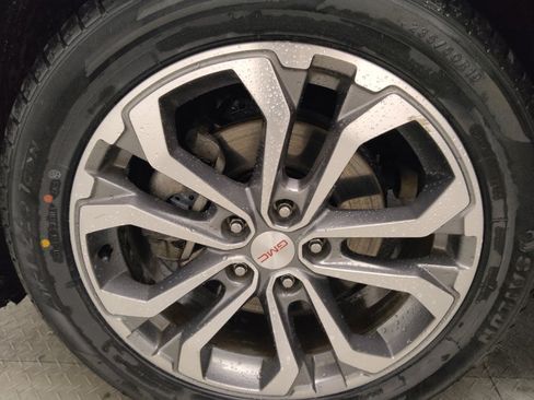 Used 2019 GMC Terrain SLT w/ Preferred Package FWD image 31