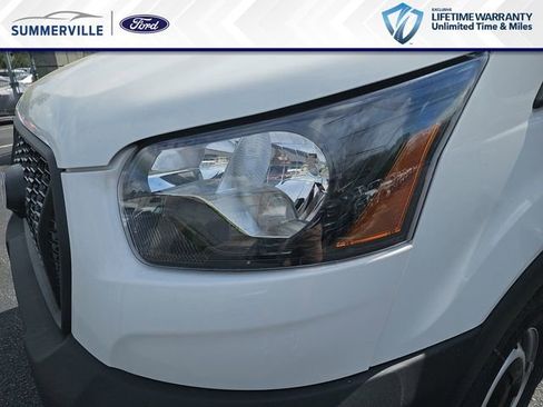 New 2026 Ford Transit 250 148 Medium Roof w/ Load Area Protection Package RWD image 29