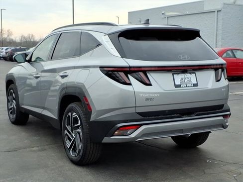 Used 2025 Hyundai Tucson Limited image 5