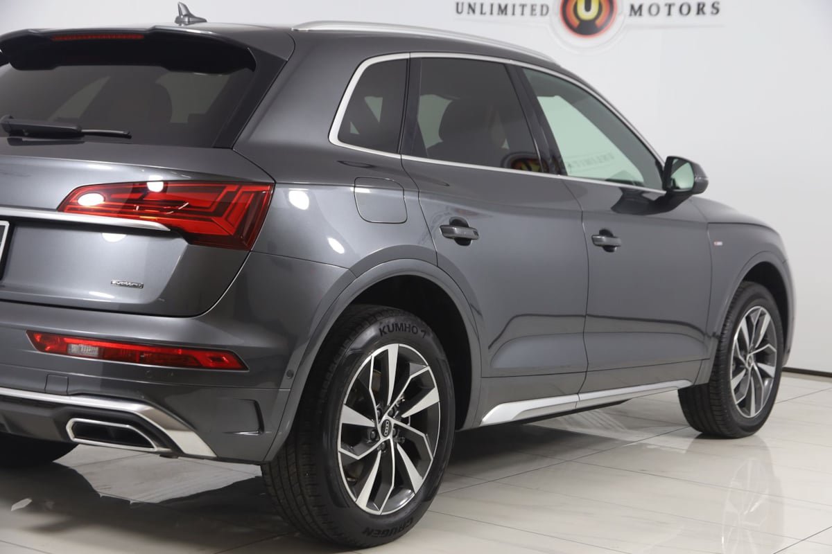 Used 2023 Audi Q5 2.0T Prestige w/ Prestige Package AWD/4WD image 40