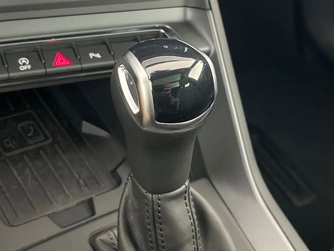 Used 2025 Audi Q3 2.0T Premium w/ Convenience Package image 20