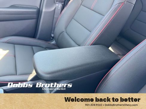 New 2026 Chevrolet TrailBlazer RS w/ Convenience Package FWD image 17