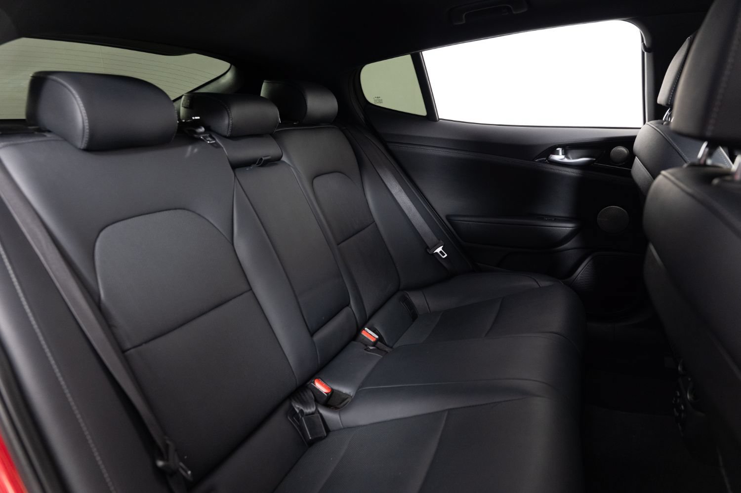 Used 2023 Kia Stinger GT-Line w/ Sun & Sound Package RWD image 23