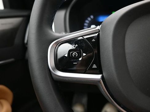 Used 2023 Volvo XC90 B6 Ultimate image 26