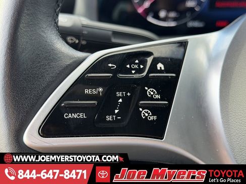 Used 2025 Mercedes-Benz CLA 250 4MATIC image 24