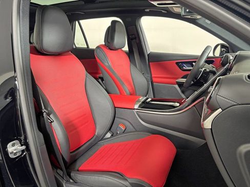 Certified 2026 Mercedes-Benz GLC 43 AMG 4MATIC image 31