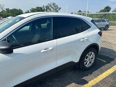 Used 2023 Ford Escape Active AWD/4WD image 14